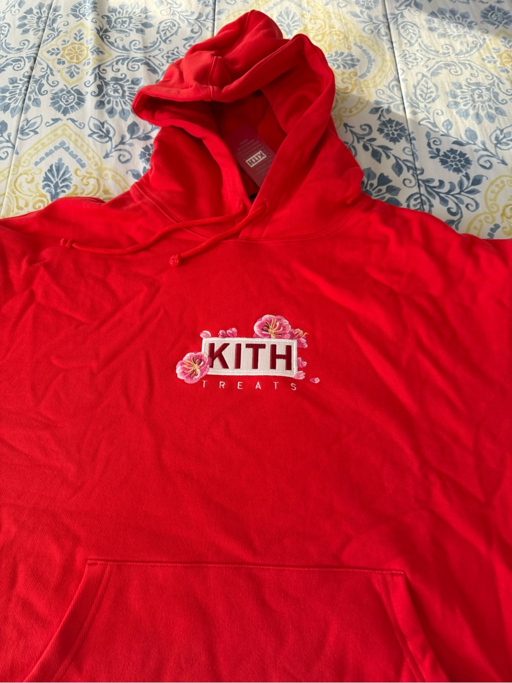 Kith Treats Plum Blossom Williams III Fleece Hoodie Fury Red - Picture 2 of 9